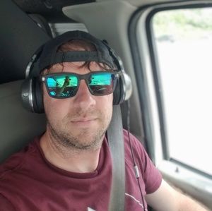 Meet your Posher, Christopher